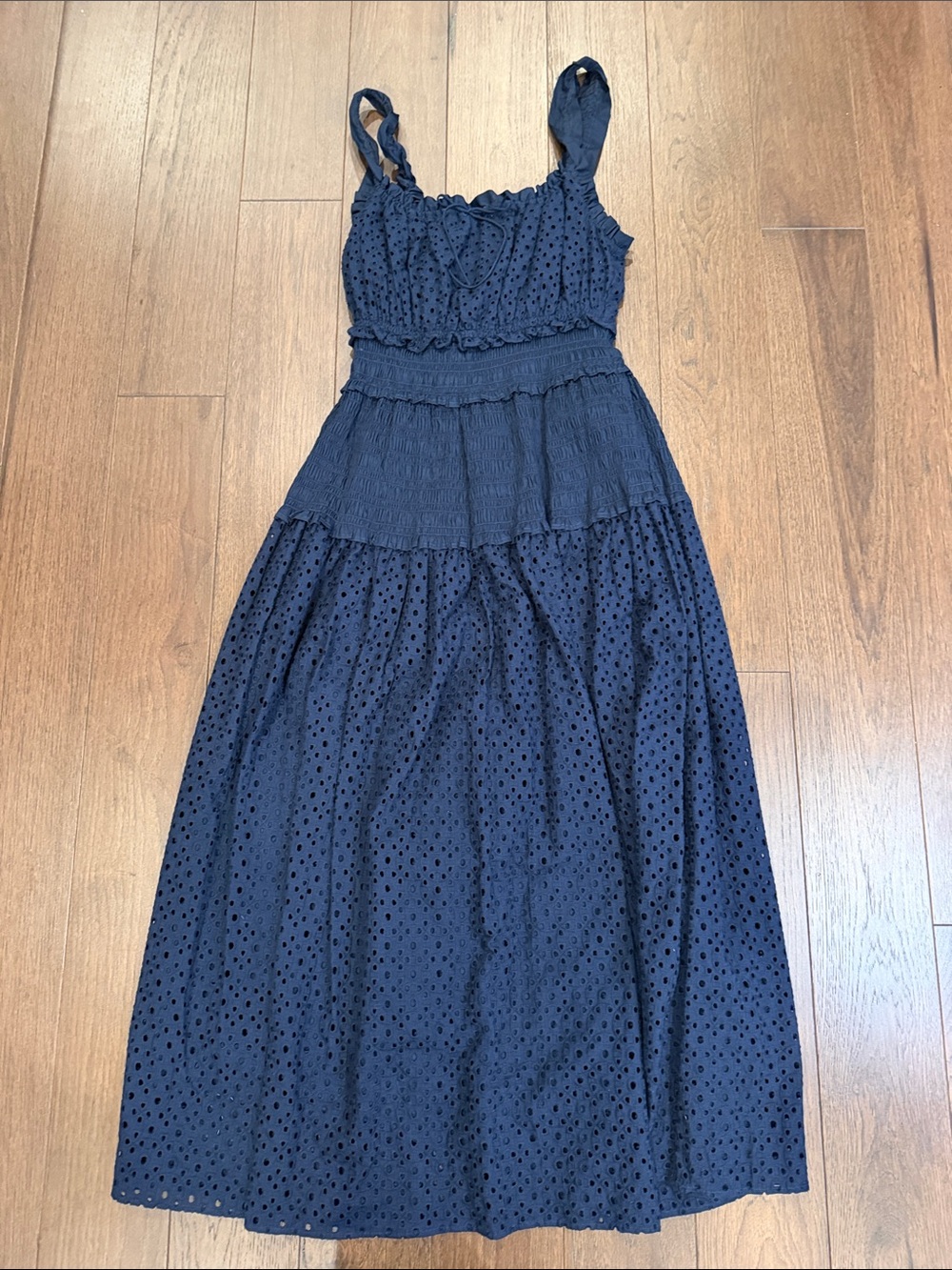 Elie Tahari Eyelet Smocked Midi Dress Navy Medium NWT